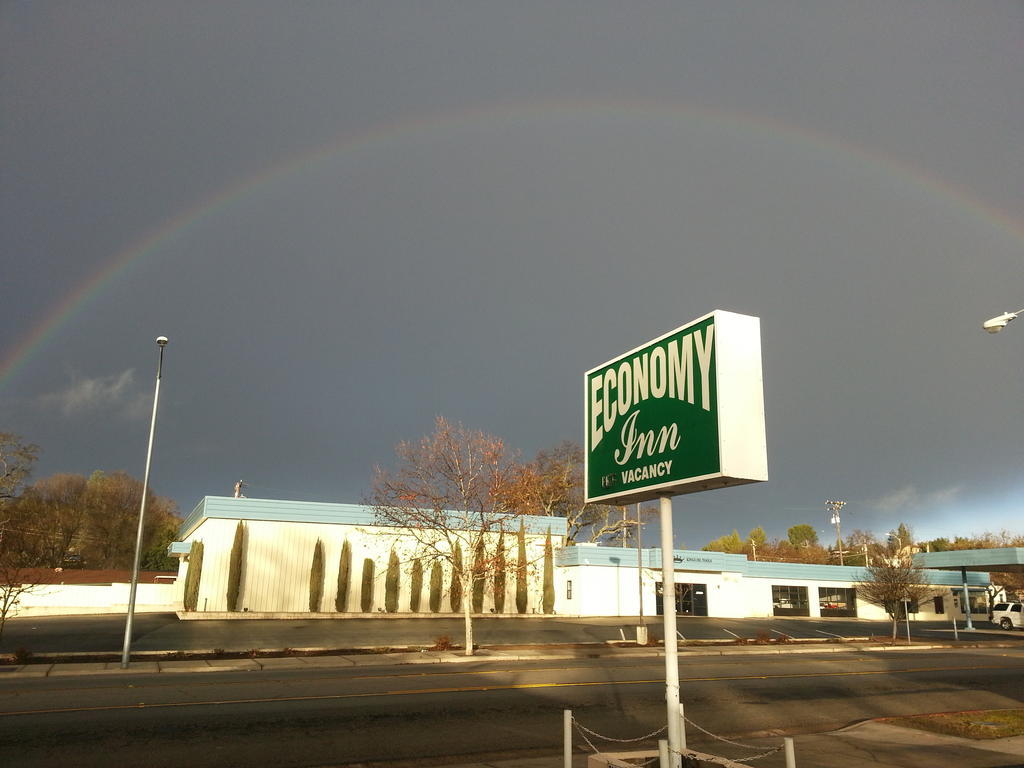 Economy Inn Paso Robles Exterior foto